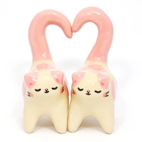 Ceramic Love Cats Set of 2 Mini Figurines #2418