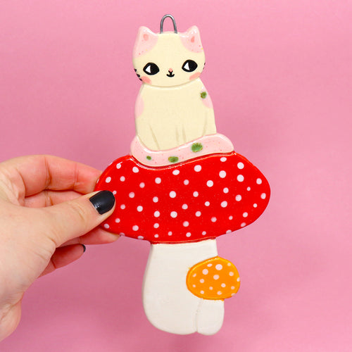 Ceramic Mushroom Cat Wall Hanging #2478