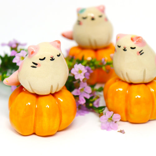 Ceramic Mini Pumpkin Kitty Figurine - #2420-2424